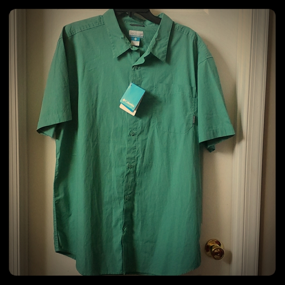Mens Columbia short Sleeve Button Down